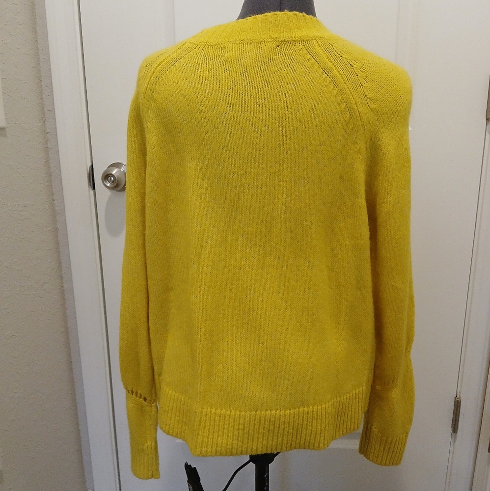 Loft Long Sleeve Yellow Sweater - Picture 3 of 8